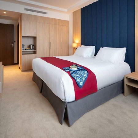 Golden Tulip Royaume Hotel Algiers Ngoại thất bức ảnh