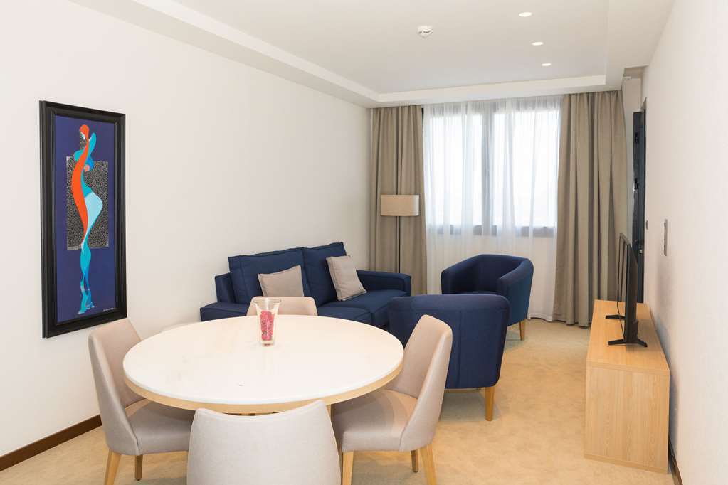 Golden Tulip Royaume Hotel Algiers Phòng bức ảnh