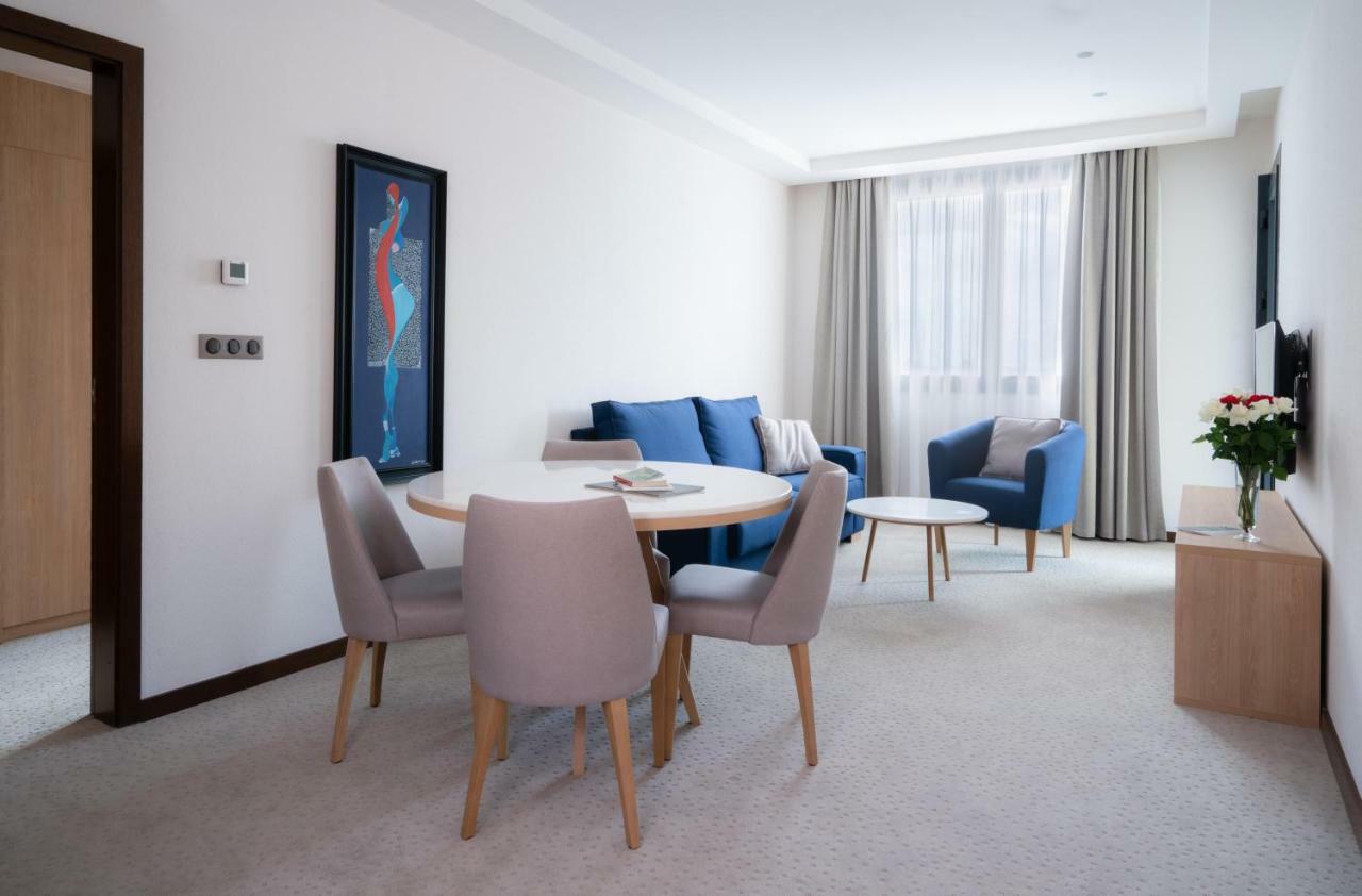 Golden Tulip Royaume Hotel Algiers Ngoại thất bức ảnh